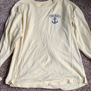 Long sleeve t-shirt